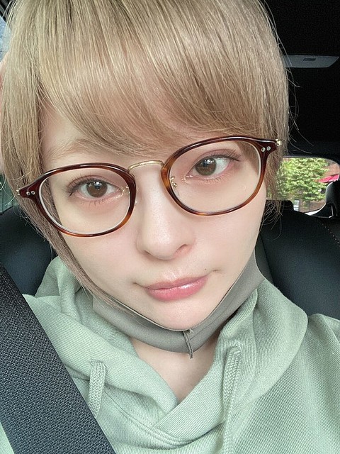 画像 きゃりーぱみゅぱみゅの 大人なladyになるわよコラム 第9回 Iclで裸眼2 0になったわよ 6 11 Peachy ライブドアニュース