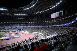 9����������Φ�夬���Ť��줿��Ω������ڼ̿��������������