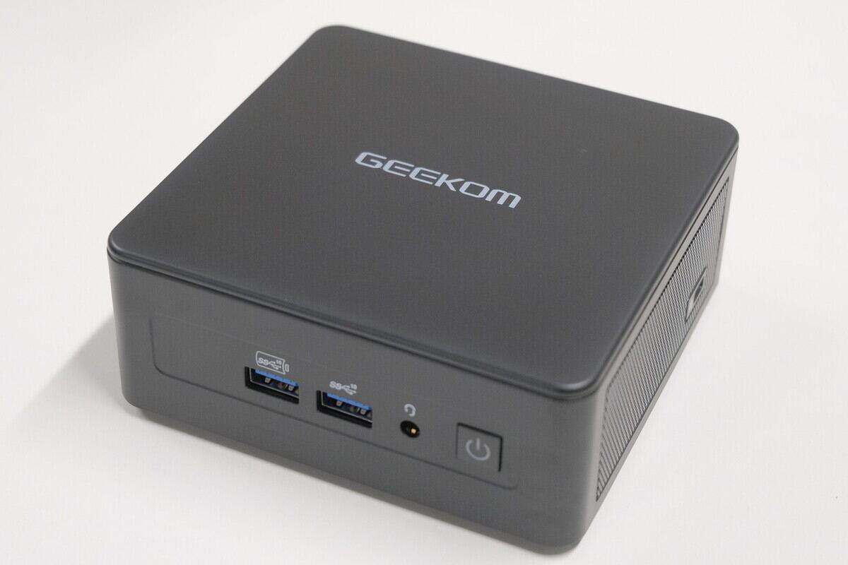 小型PC「GEEKOM IT15」さくさく動作、金属製外装も素敵