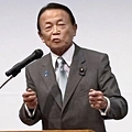 麻生氏 石破政権は「どよーん」