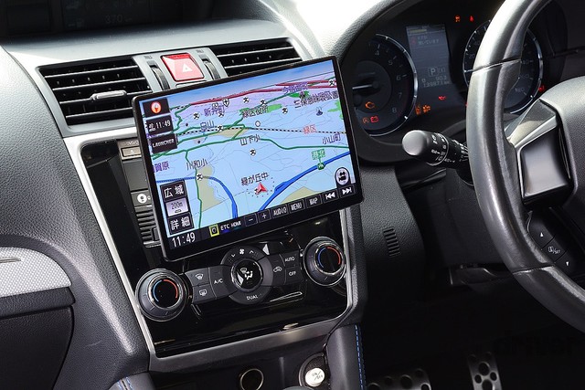 パナソニック最新カーナビ「ストラーダ F1Xプレミアム10 CN-F1X10BLD」を使ってみたら……|情報表示や設定をカスタマイズできる!編|