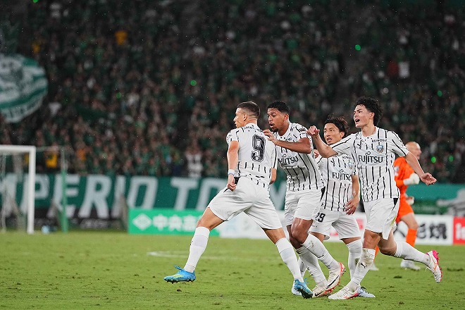 土壇場で同点弾を挙げたロマニッチ。川崎に勝点1をもたらした。(C)SOCCER DIGEST