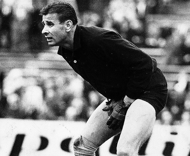 希少　ソビエト代表GKユニフォーム　レフ・ヤシン　ソ連 Amazon | レフ・ヤシン レトロユニフォーム サッカー レプリカ