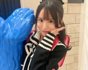 かめのこまちさん