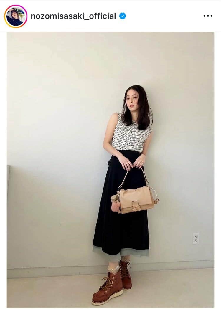 佐々木希さんのインスタグラム（＠nozomisasaki_official）より