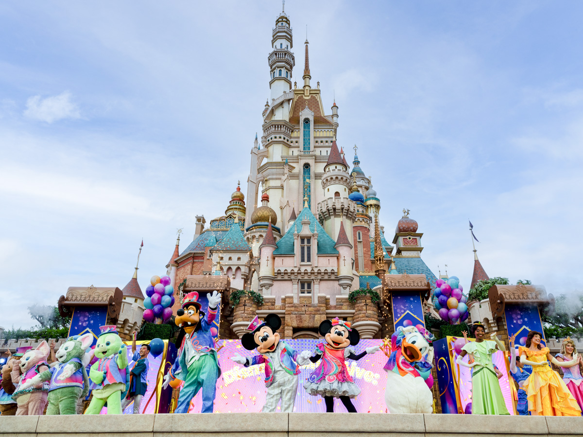 香港ディズニーランド「ディズニー・フレンズ・ライブ：キャッスル・パーティー」