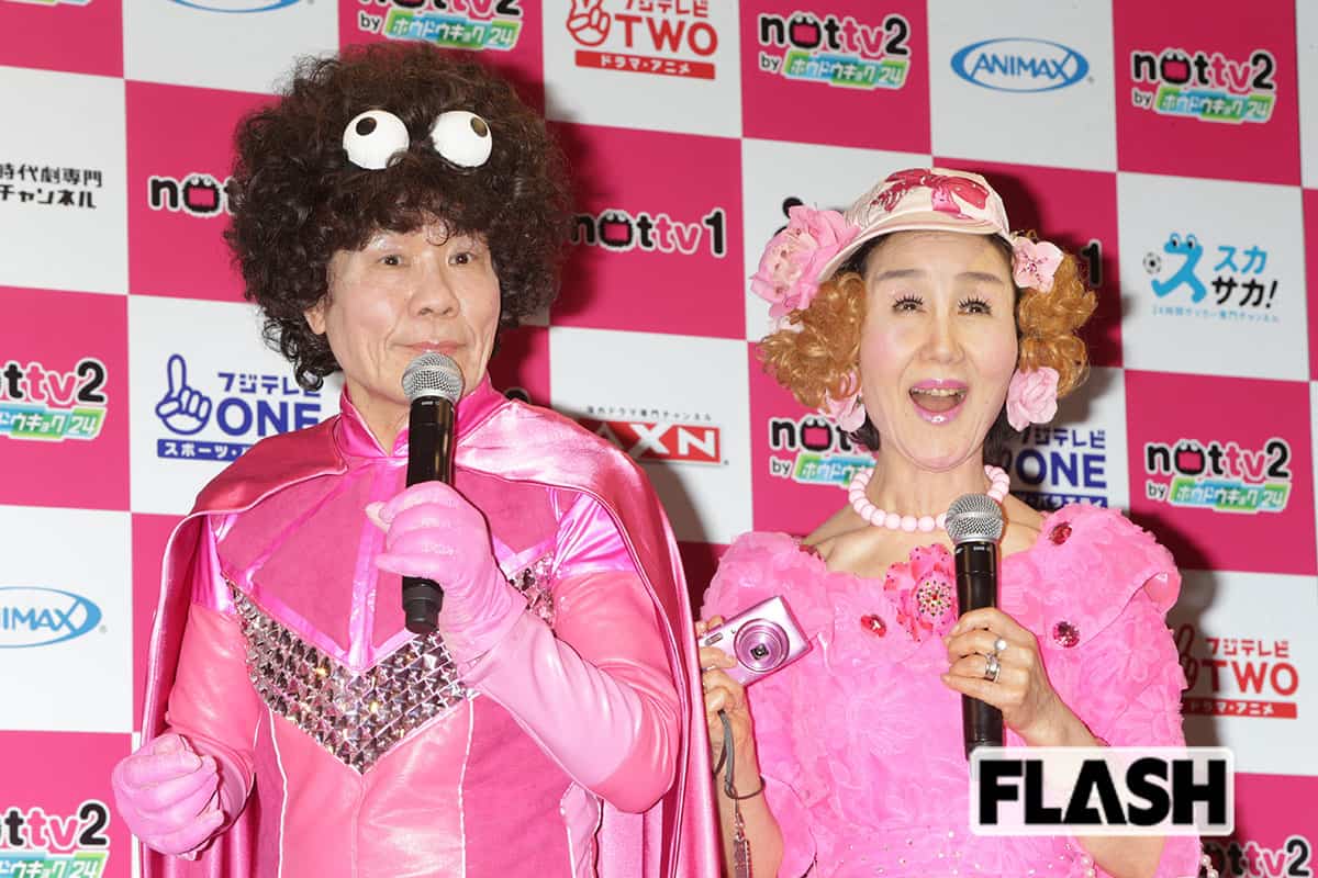  自宅で火事が発生した林家ぺー＆パー子夫妻（写真・岩松喜平） 