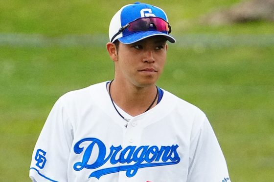 中日・三好大倫【写真：荒川祐史】
