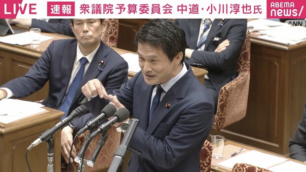 小川淳也代表「私も総理からギフトを…」首相とのやりとりに国会爆笑