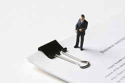 デフォルト っていつ使う 全く異なる3つの意味を解説 ビジネス用語 ライブドアニュース