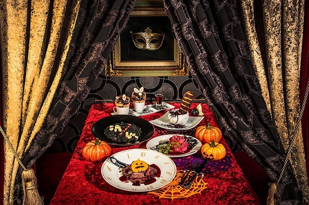 池袋「古城の国のアリス」でハロウィンイベント 10月31日まで開催