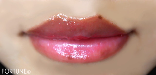 Vaseline ヴァセリン 18年限定品 スパイシーなアップルの香り ヴァセリン リップ モイストシャイン アップル が発売中 Peachy ライブドアニュース