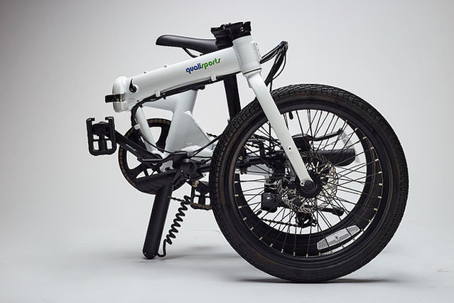 この折り畳み電動アシスト自転車 バッテリーの位置がおもしろい ライブドアニュース