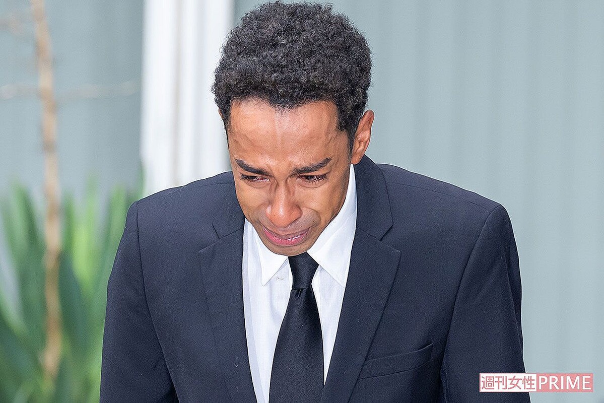 公然わいせつ容疑で逮捕後、釈放された『Aぇ!group』の草間リチャード敬太(2025年10月6日)