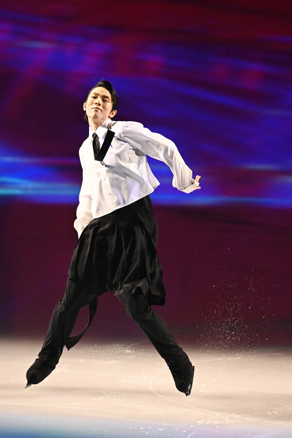 羽生結弦「運命は本当にすごくもろくて」 新単独ショー『エコーズ