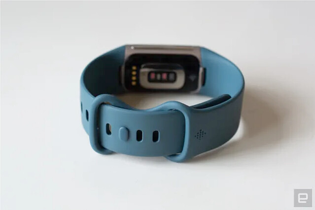 FitBit Charge 5 Engadget
