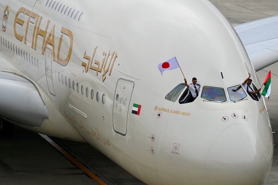 エティハド航空、成田〜アブダビ線にA380 日本初就航、シャワー付き“空飛ぶスイート”も