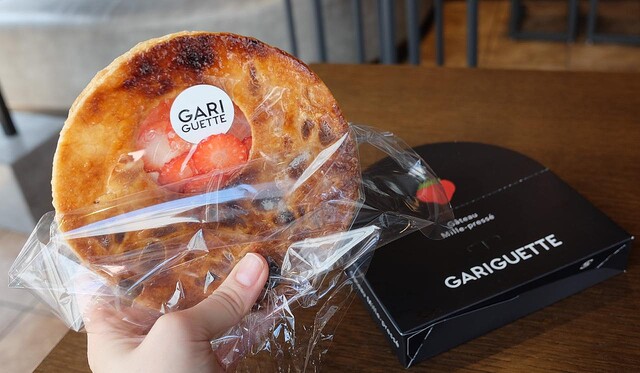 スイーツ好き必見】新食感の『ミルフィーユ』が人気！気になる