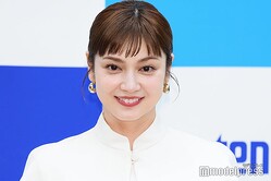 ʿ������C�˥�ǥ�ץ쥹