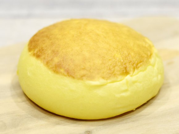 ホットカスタードがおすすめ ファミリーマートの「プリンまん」