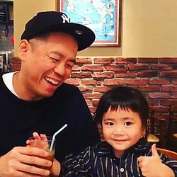 �д�Υȥ���Ĺ���ʲ����ϡإ����ȥ�������2018ǯ11��13����Instagram�֡��ǥ�ǥ�������ס٤Υ����꡼�󥷥�åȡ�