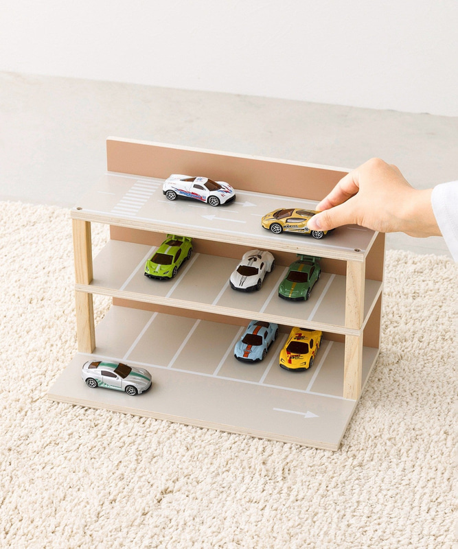 【新品未開封】3COINS ミニカー用収納3点セット　立体駐車場　エレベーター 新品未開封】スリーコインズ ミニカーシリーズ3点セット - メルカリ