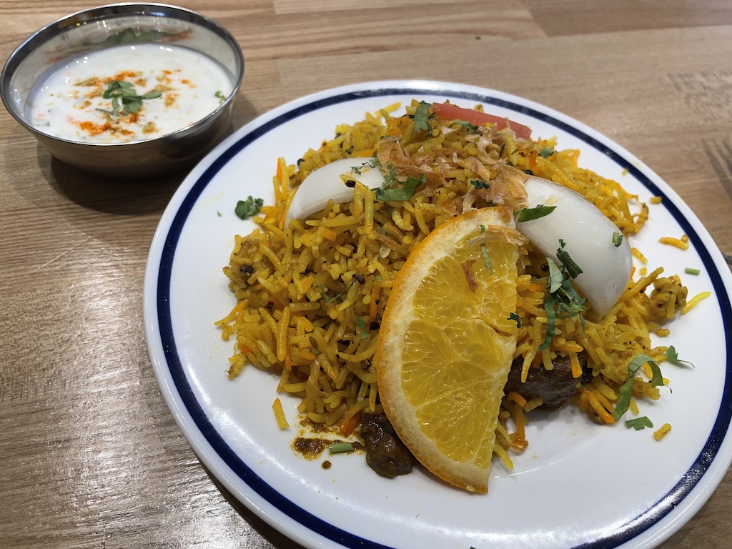 新ビリヤニスポットの誕生、下北沢の名物カレー店の移転など。カレー界隈のおいしいニュースをお届け!