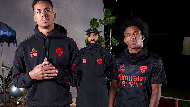 アーセナル×424の衝撃！「サッカーとストリート」のコラボアイテムが