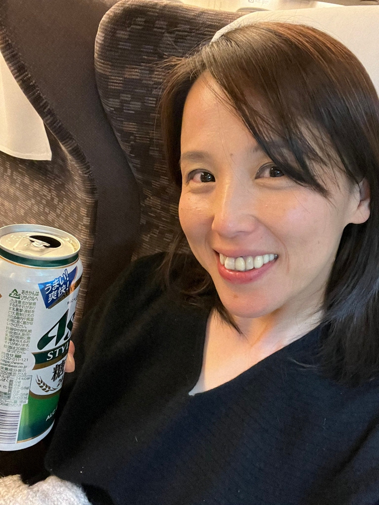 若林史江、新幹線グリーン車で裸足の乗客に遭遇「足クセェ」