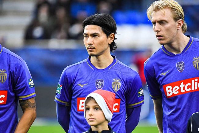 南野拓実【写真：PsnewZ/アフロ】