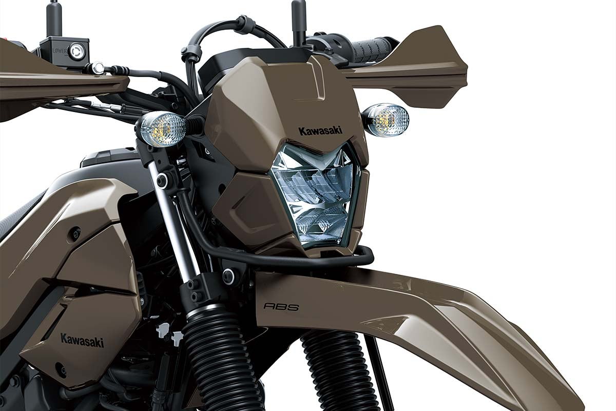KLX230 DFのボディカラーは「ミディアムクラウディグレー」のみ