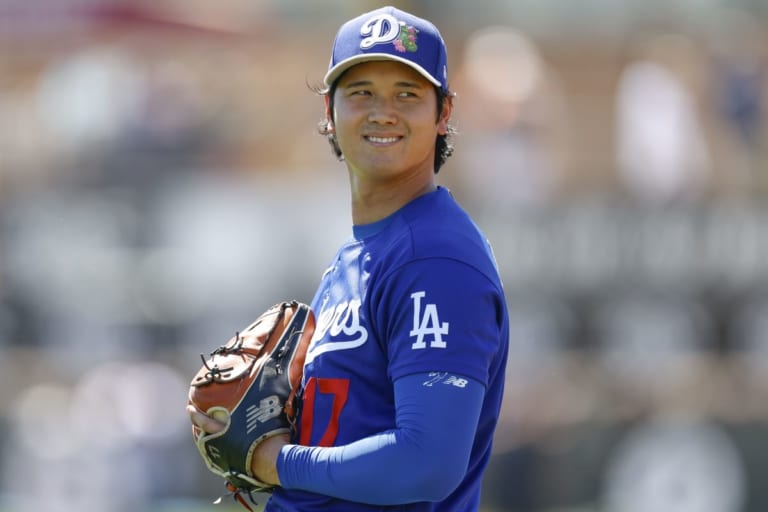 「最高にエモい瞬間」大谷翔平が“盟友”と…「このハグを待っていました!!」古巣とのOP戦でトラウトと再会