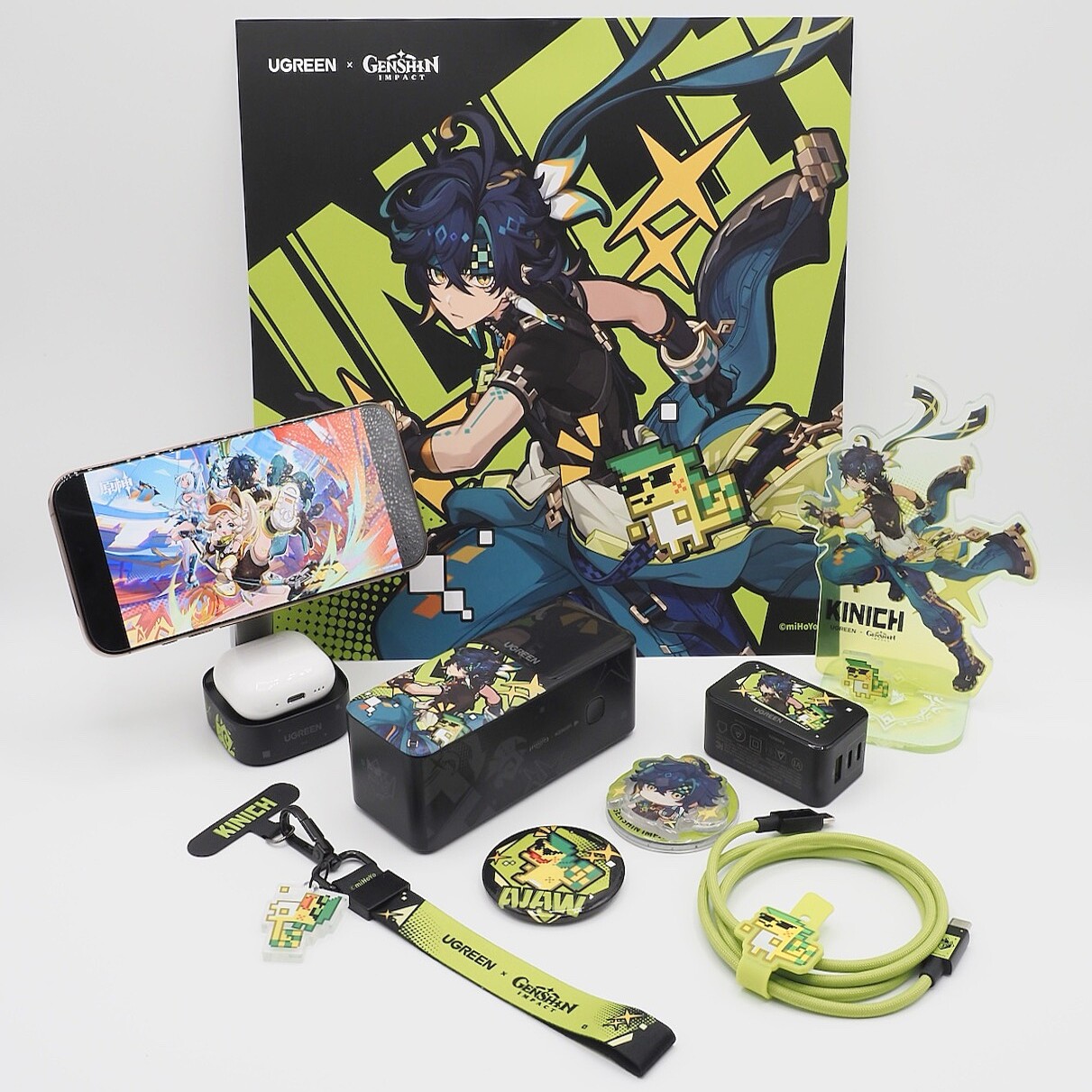 原神 UGREEN コラボ ギフトボックス　キィニチ　グッズ多数入り キィニチ尽くし”なコラボアイテム続々！ 「原神×UGREEN」ギフト
