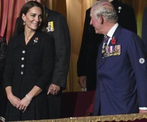 キャサリン皇太子妃とチャールズ国王。自身もがんの闘病中である国王は、義理の娘にアドバイスをしたとみられている(『Clarence House Instagram「Wishing The Duchess of Cambridge a very happy 40th birthday today!」』より)