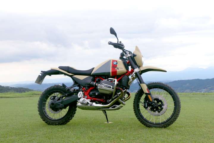 アドベンチャーの王者「GS」とはちょっと違う!? BMWのレトロな「R12G/S」に乗ってみた