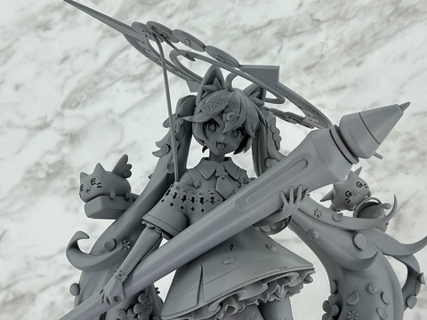 水着の「着せ恋」海夢、「魔女の旅々」イレイナの新作フィギュアが