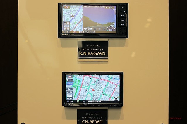 10インチ大画面カーナビ、CN-F1X10BD 400車種に搭載可/HD画質