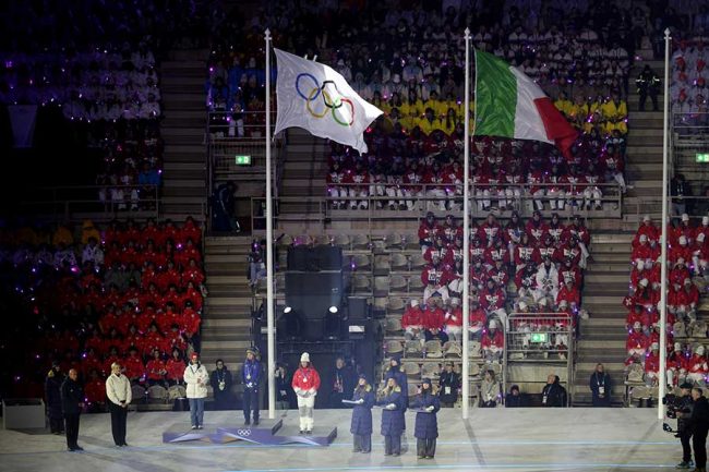 閉会式で行われたクロスカントリー女子50キロクラシカルの表彰式【写真：ロイター】