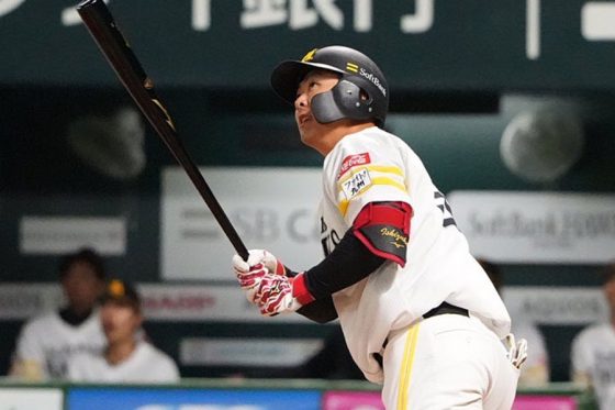 ソフトバンク・石塚綜一郎【写真:冨田成美】