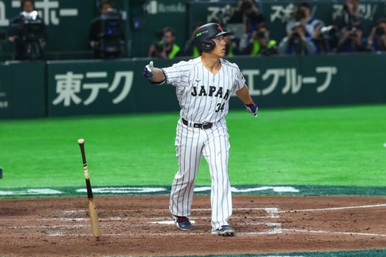 本塁打を放った侍ジャパン・吉田正尚【写真：加治屋友輝】