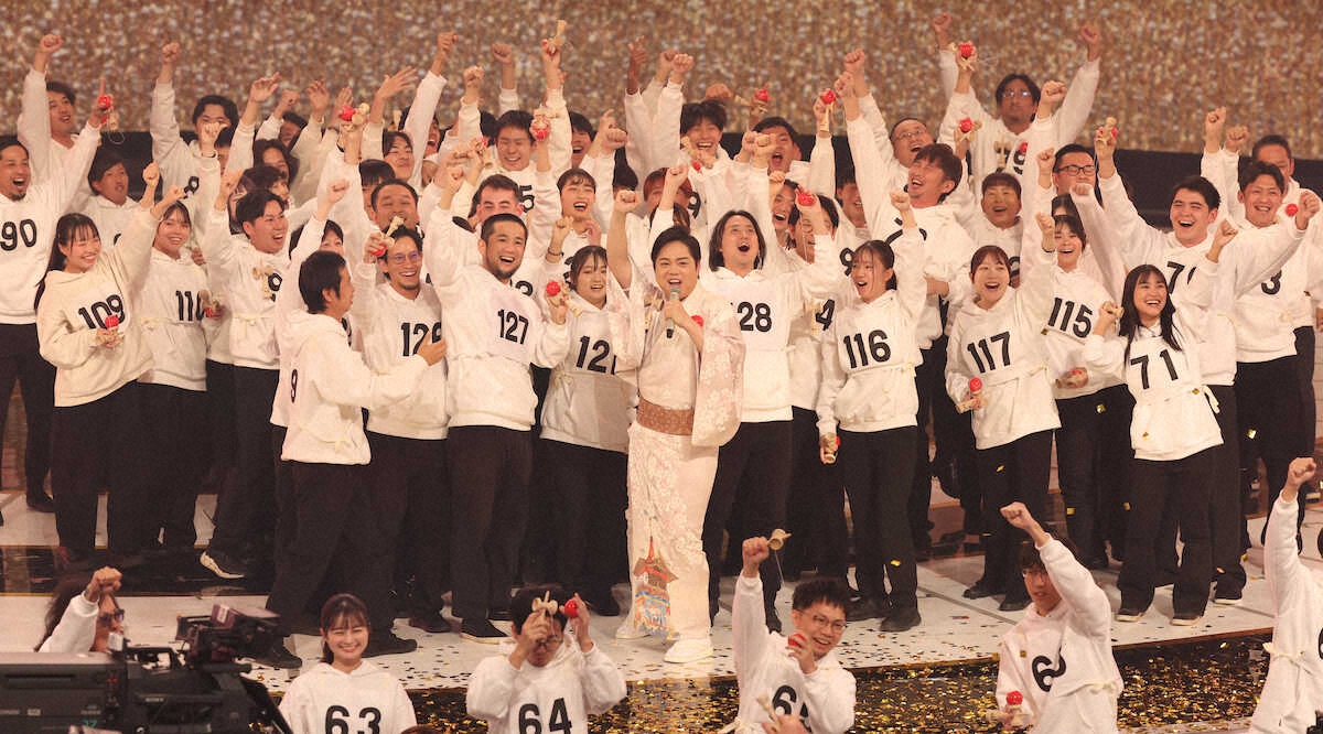 紅白歌合戦、恒例の「けん玉ギネス世界記録」に成功！129人連続で達成