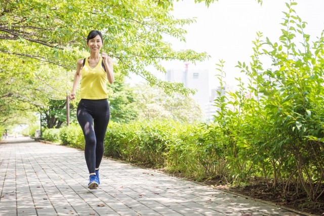 運動やスポーツの実施状況、関連消費について調査を実施。憧れの体型の有名人ランキングも!(マクロミル調べ)