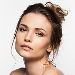 二の腕のブツブツそのままにしていませんか 原因と対処法をご紹介 Peachy ライブドアニュース