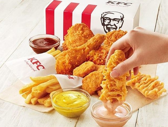 Kfc ディップパック ディップバーレル 発売 バーベキュー マスタード 明太マヨのディップソース3種で 味変 を ケンタッキーフライドチキン ライブドアニュース