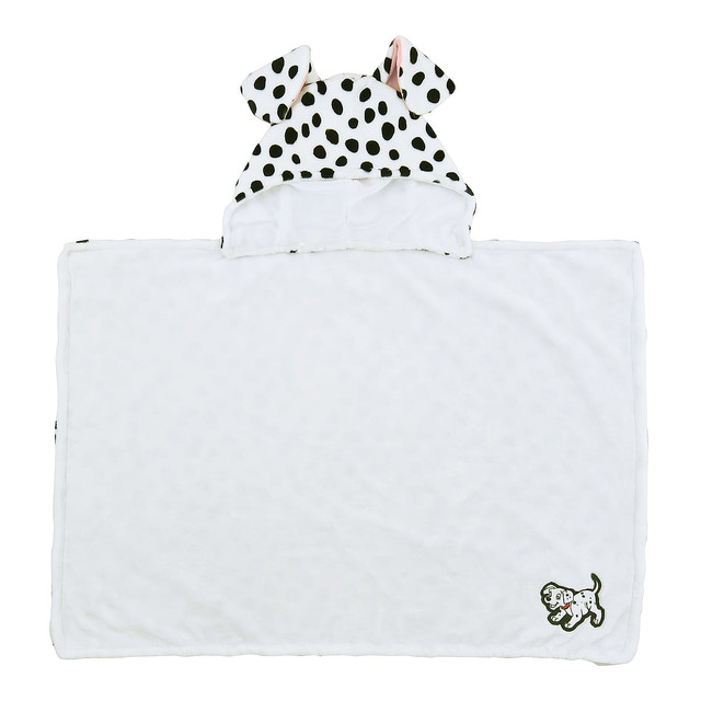 トレンドのアニマル柄を取り入れたマフラーやポーチも ディズニーストア 101匹わんちゃん モチーフグッズ ライブドアニュース