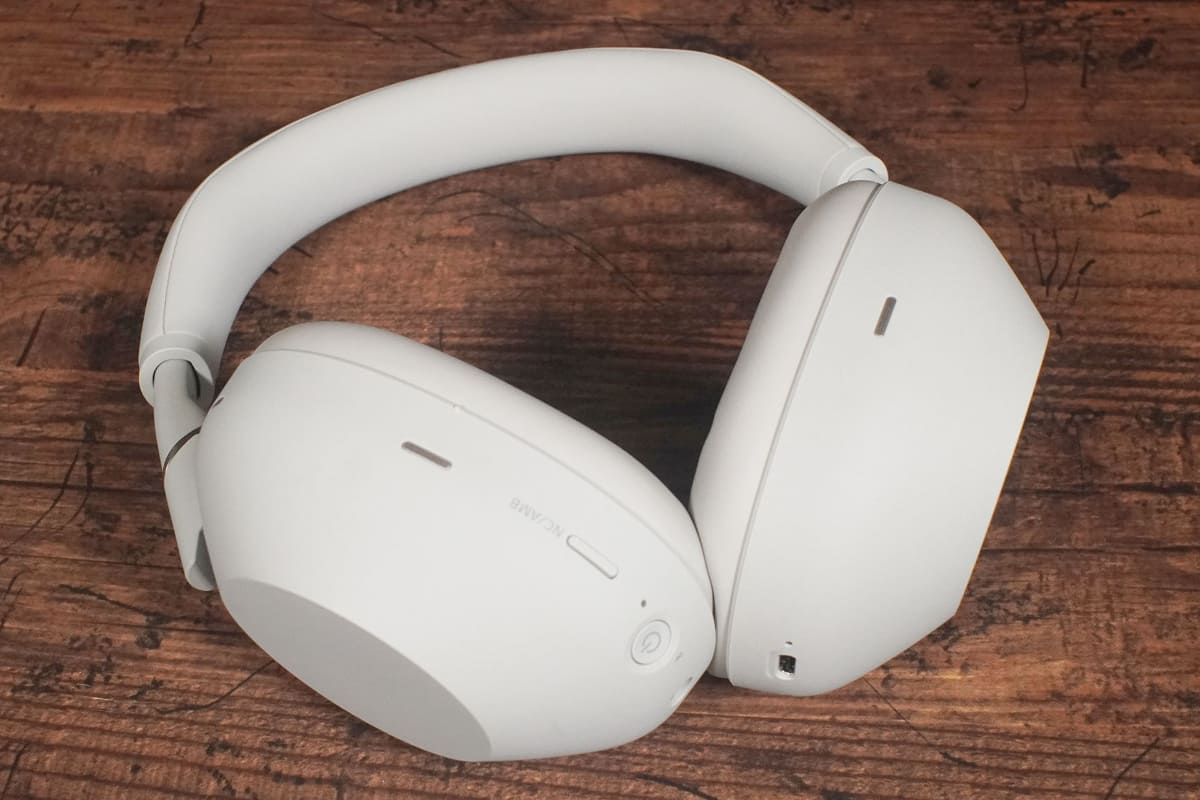 5月から投入された最新モデル、WH-1000XM6