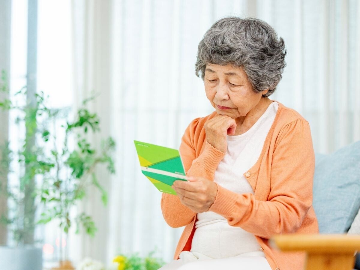  老後の心配事といえば、やはりお金。現役時代にいくら稼ぎ、貯蓄をしておけば安心した暮らしができるのか。All Aboutが実施したアンケート調査から、大阪府在住60歳女性のケースを紹介します。 