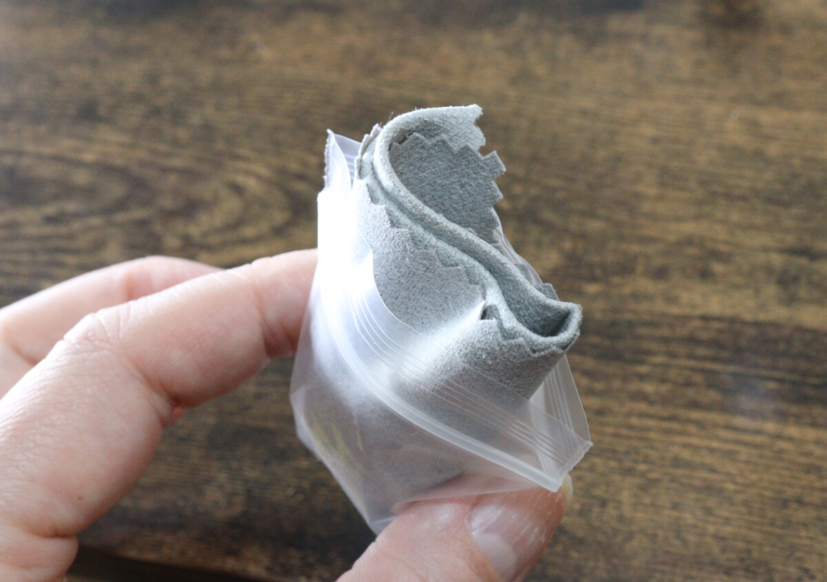  100均だからって舐めてたわ…使わない時と全然違う！メガネユーザー必見のお役立ちグッズ 