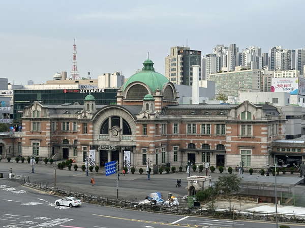  ������ؤ����ܤ�����ؼˡ�ʸ���إ�����284�ס�Ʊ�����������ܷ��ۤȤ��ƺ��줿���ᡢ����ؤȤ�������򴶤������α�� �ʻ��ơˡ�