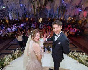 たくさんの人が祝福してくれた披露宴会場での一コマ（伊藤さん提供画像）